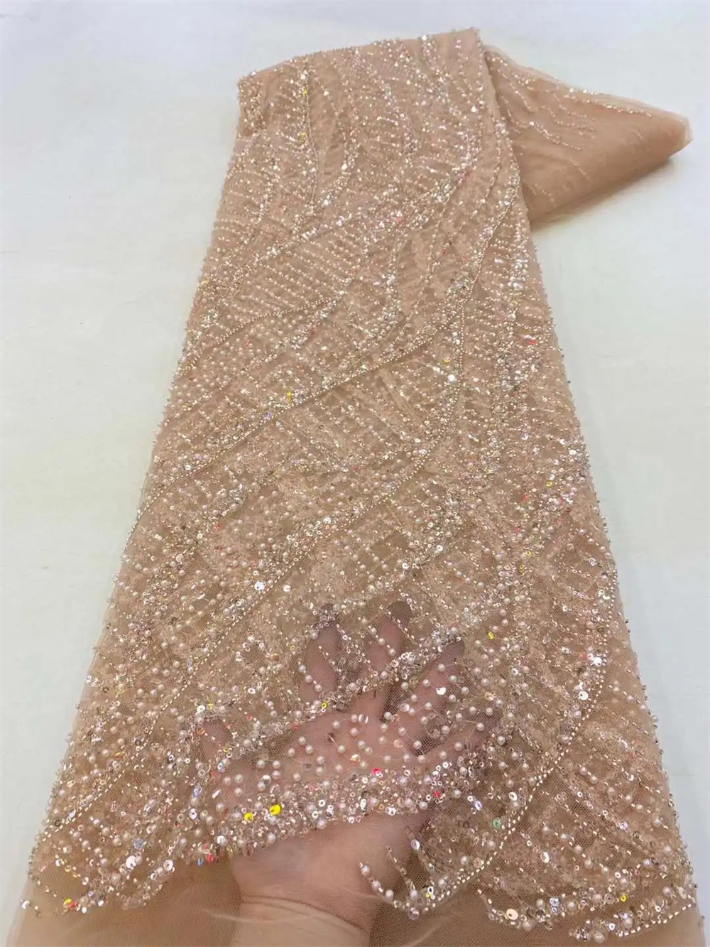 African Sequins Beaded Groom L – обзор и цена Glitter Tablecloth