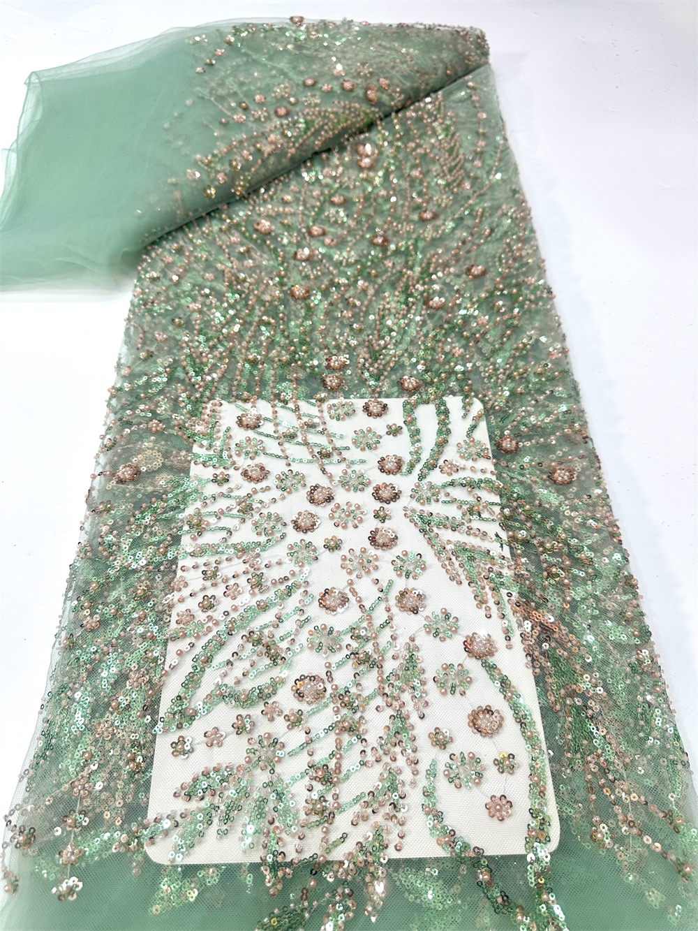 African Luxury French Beaded L – обзор и цена Glitter Tablecloth